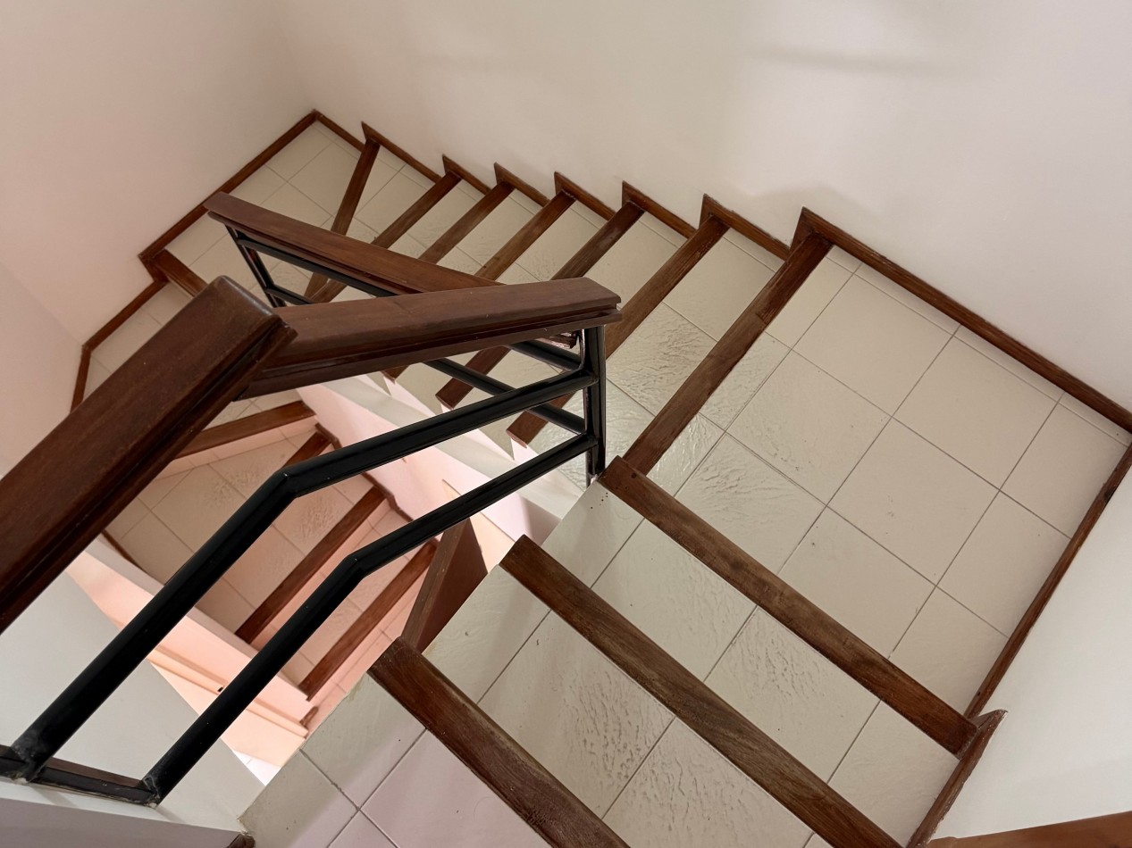 DUPLEX 2 DORMITORIOS CON PATIO EN BARRIO SUR