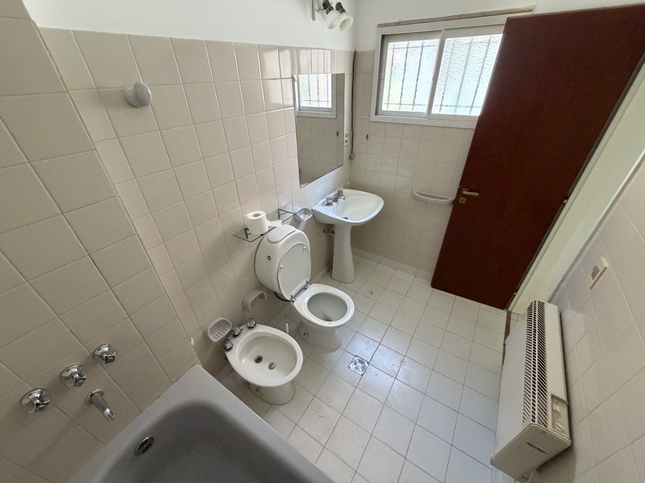 DUPLEX 2 DORMITORIOS CON PATIO EN BARRIO SUR