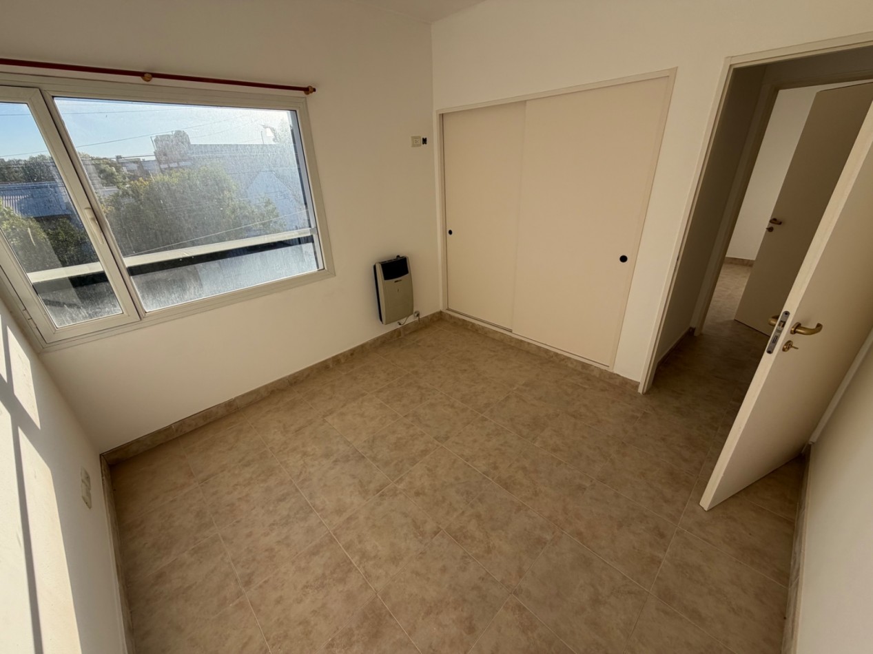 OPORTUNIDAD - DEPARTAMENTO DE 3 DORMITORIOS EN BARRIO SUR