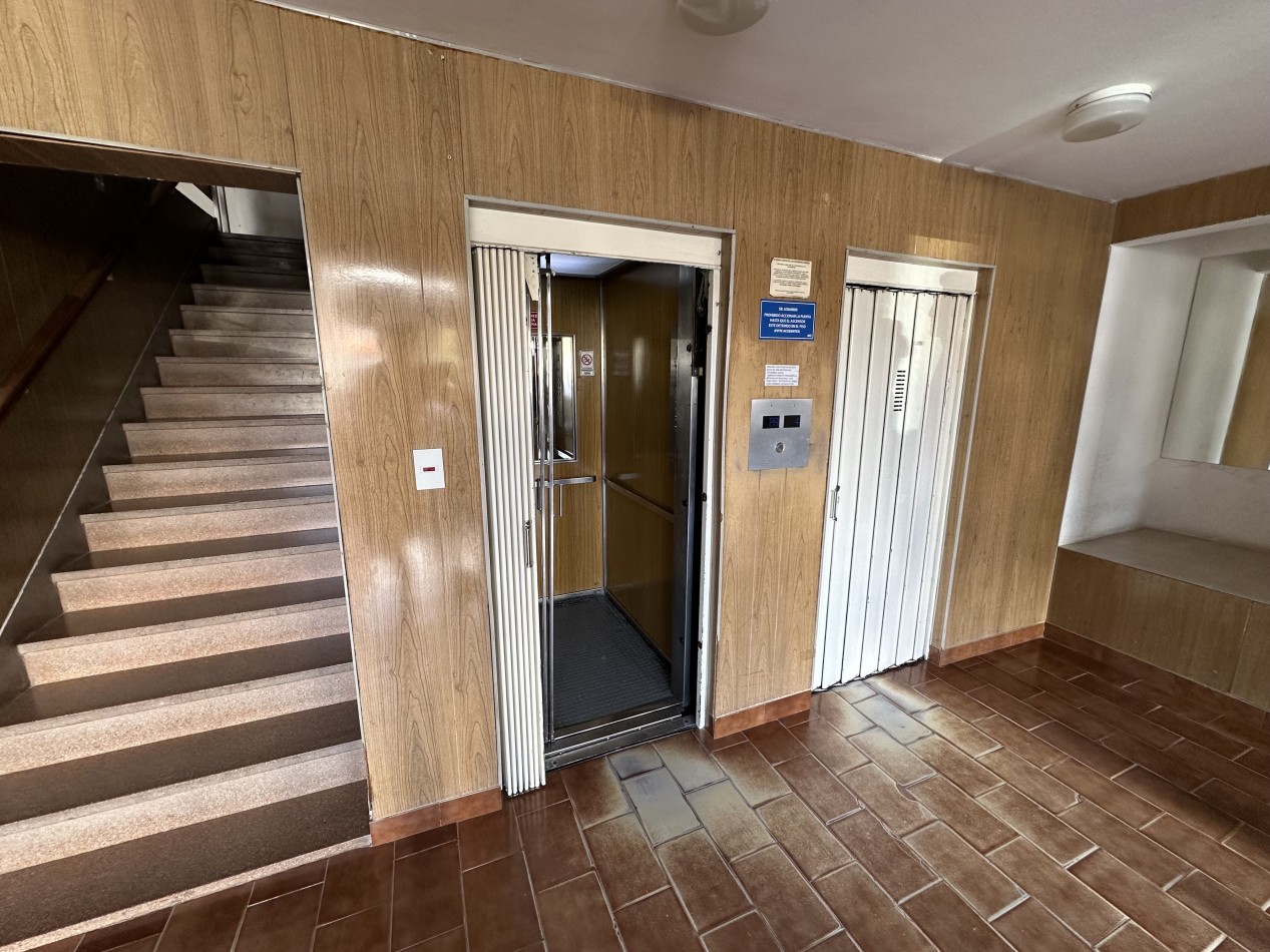 MONOAMBIENTE EN AV. ROCA Y Av. GALES 