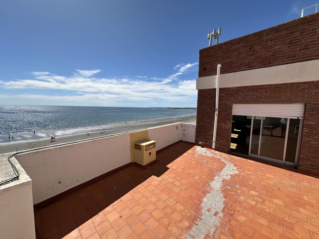 MONOAMBIENTE EN AV. ROCA Y Av. GALES 