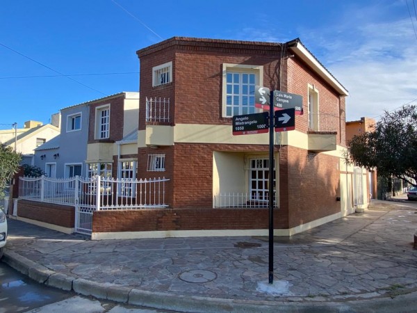 Foto Casa en Venta en Puerto Madryn, Chubut - pix13904221 - BienesOnLine