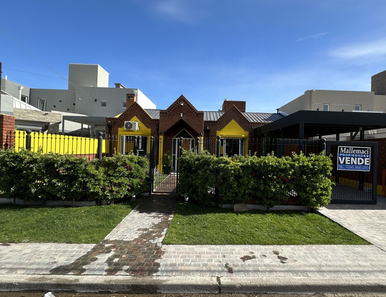Foto Casa en Venta en Puerto Madryn, Chubut - U$D 350.000 - pix103001221 - BienesOnLine