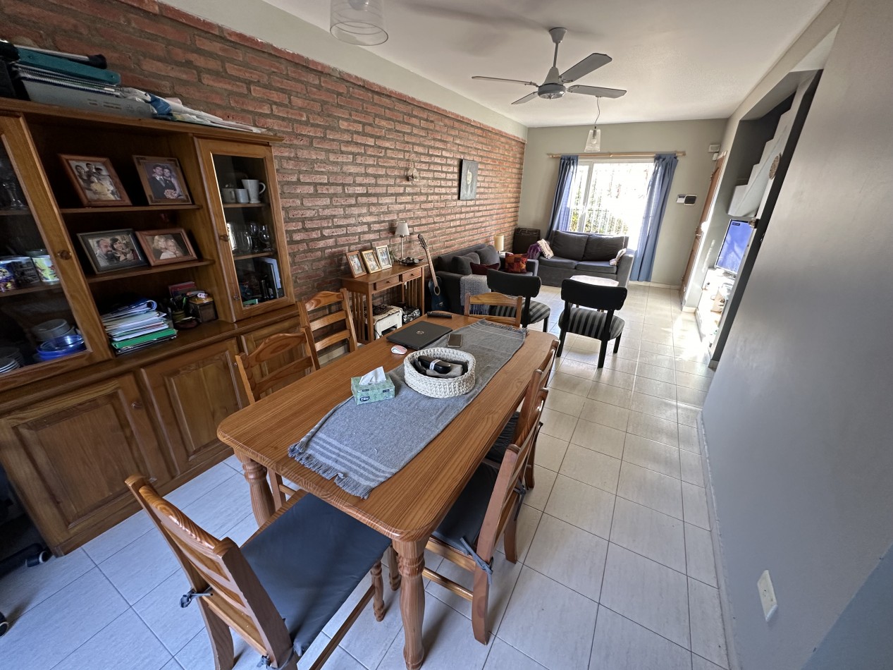 DUPLEX 2 DORMITORIOS Y PATIO EN ZONA SUR 