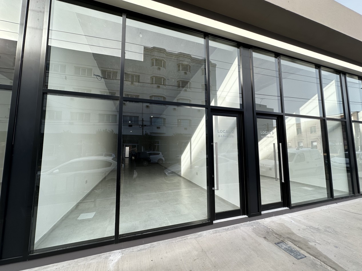 EXCELENTES LOCALES COMERCIALES A ESTRENAR EN PLENO CENTRO 