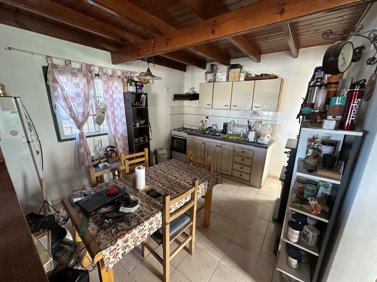 CASA 2 DORMITORIOS CON PATIO Y QUINCHO EN ZONA SUR