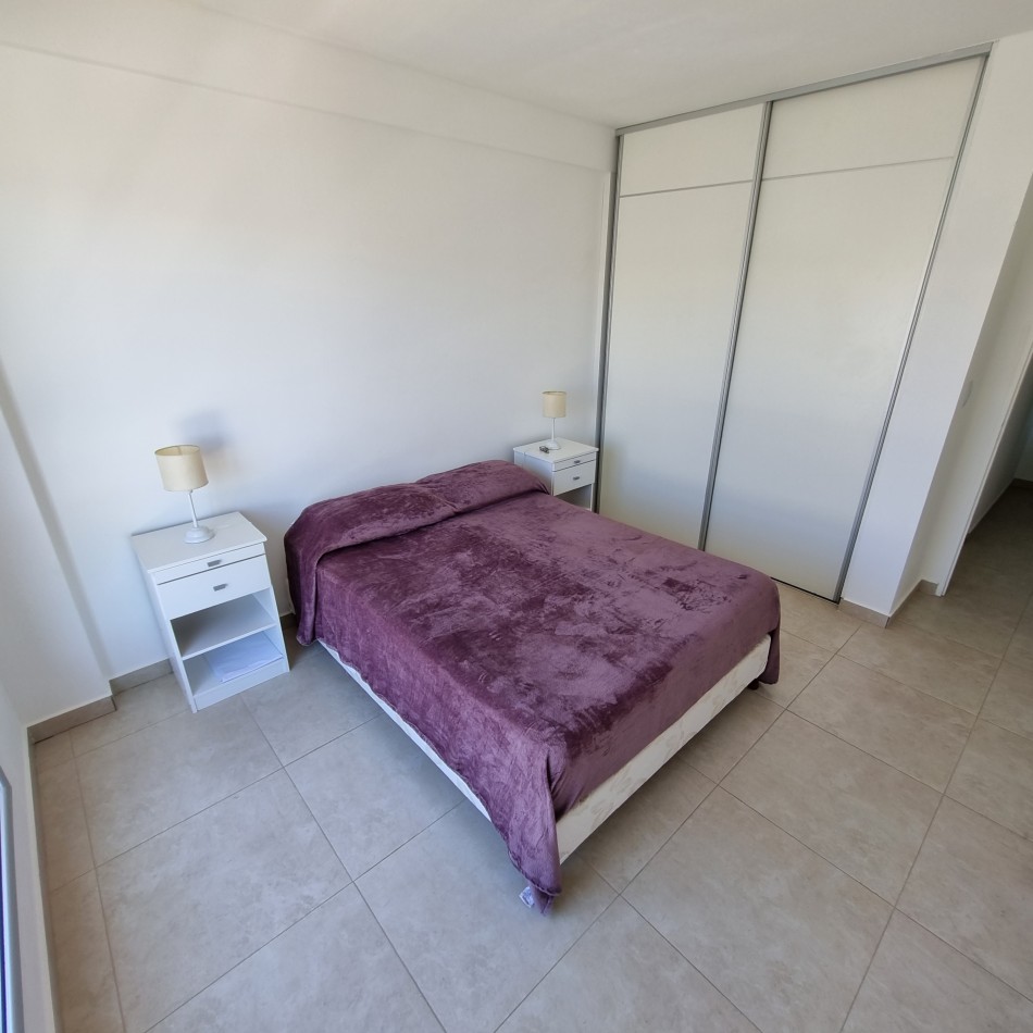 DEPTO FRENTE AL MAR DE 1 DORMITORIO CON COCHERA AMOBLADO