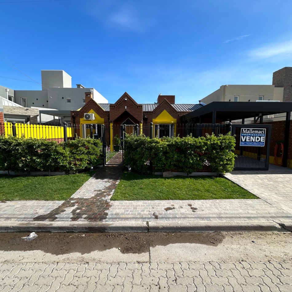 Hermosa casa en pleno barrio Sur - 4 dormitorios