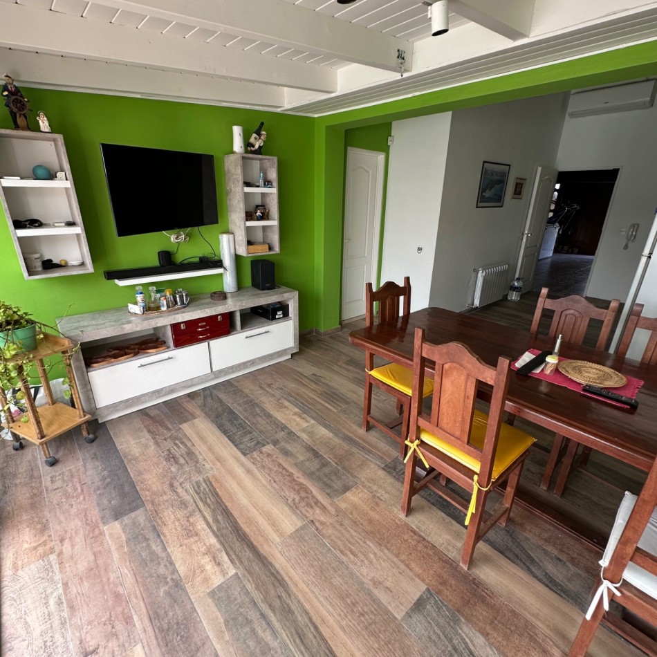 Hermosa casa en pleno barrio Sur - 4 dormitorios