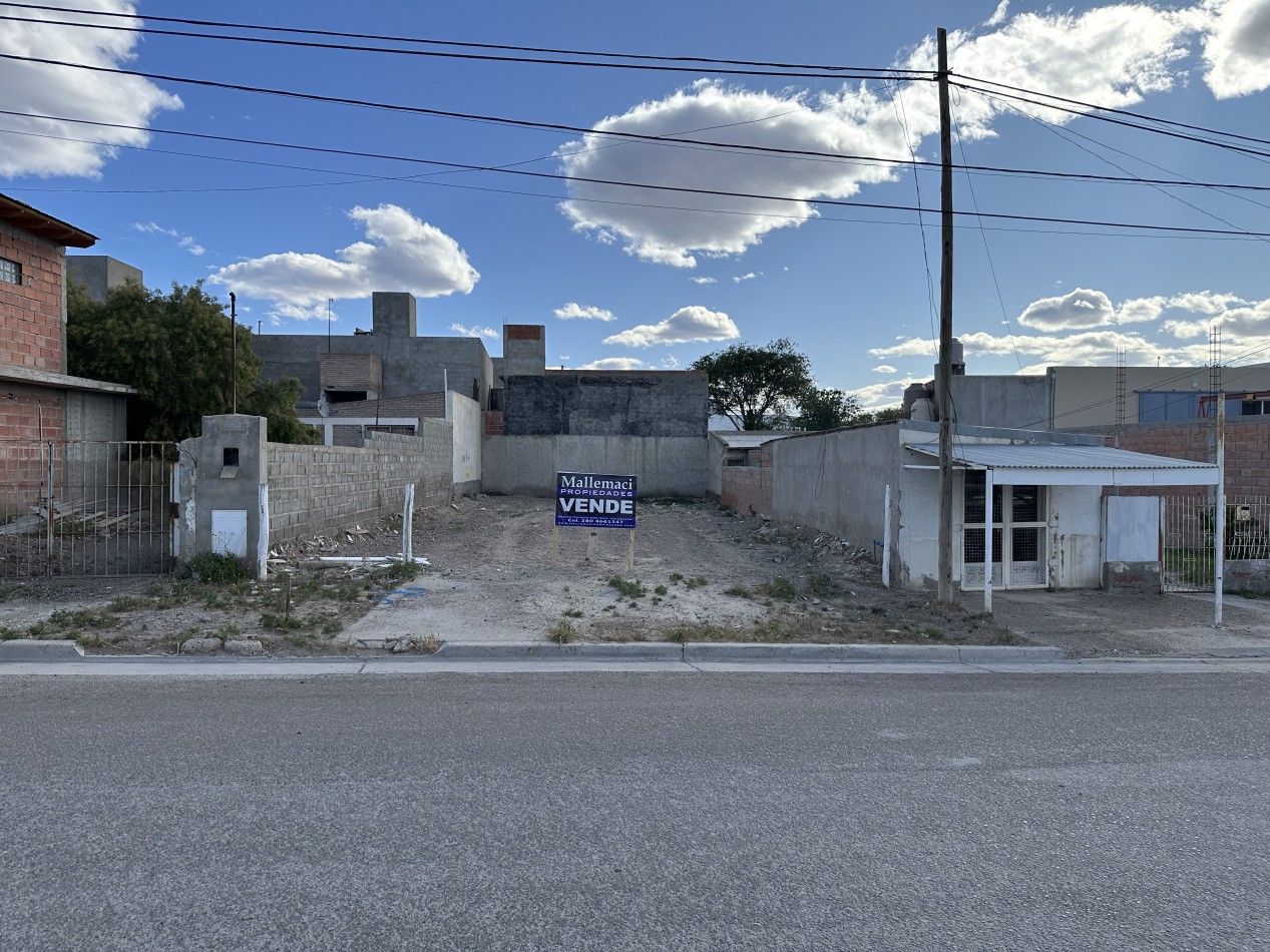 TERRENO 263 M² SOBRE AV. TIERRA DEL FUEGO