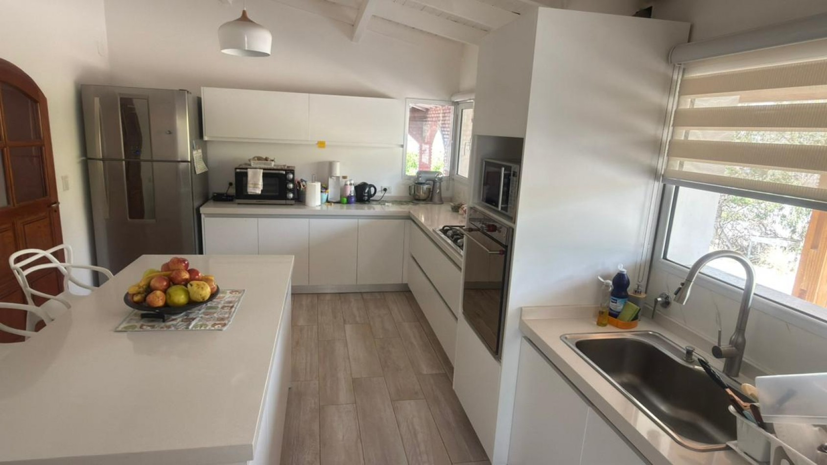 CASA 3 DORMITORIOS CON VISTA PANORAMICA A LA CIUDAD