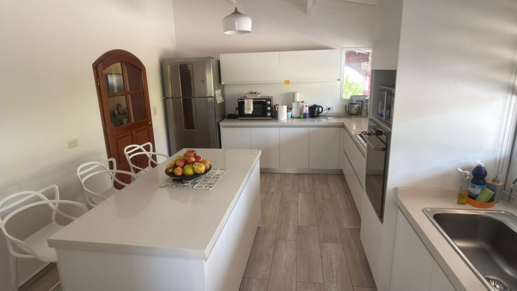 CASA 3 DORMITORIOS CON VISTA PANORAMICA A LA CIUDAD