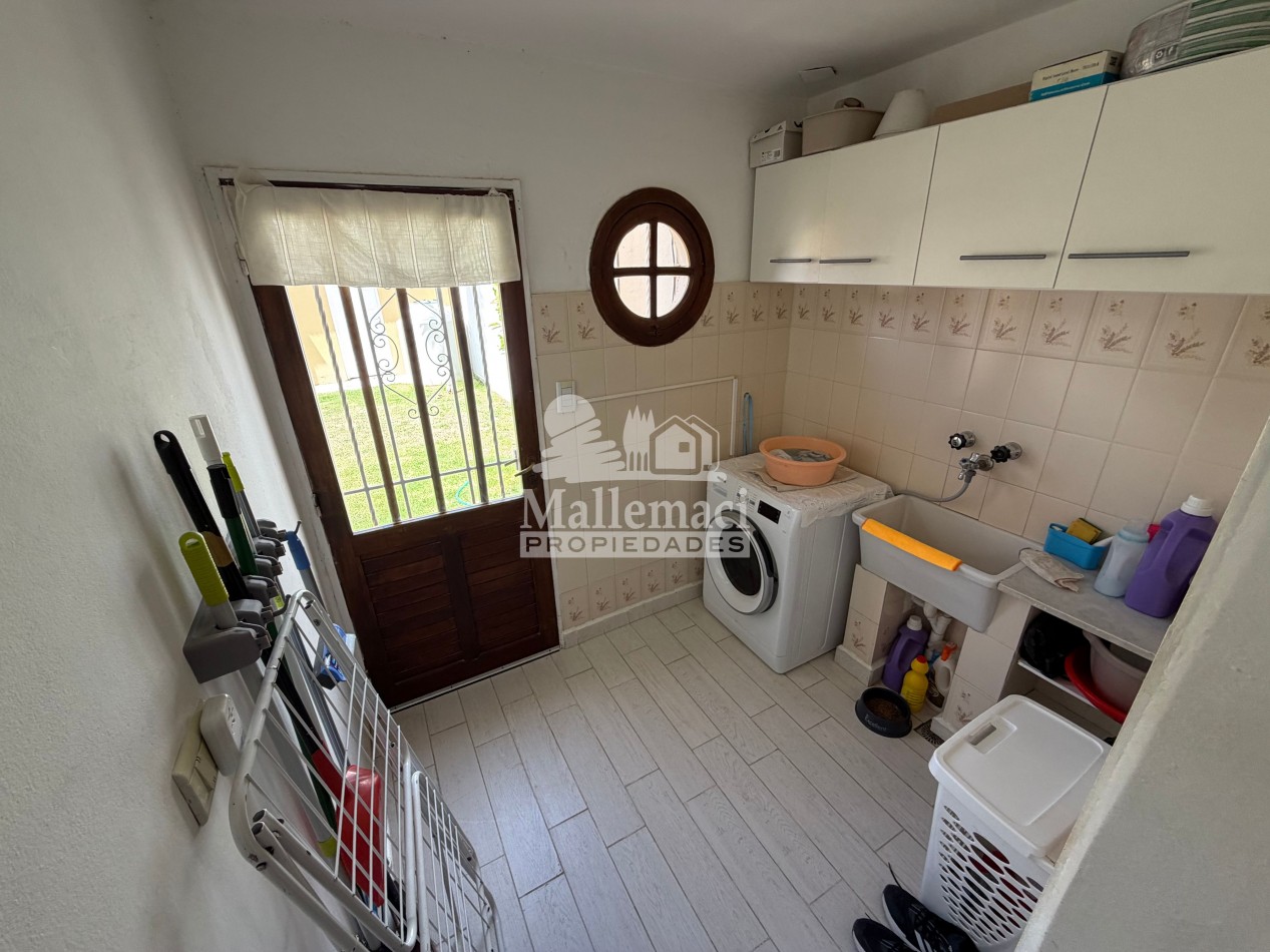 HERMOSA CASA DE 3 DORMITORIOS A METROS DEL MAR