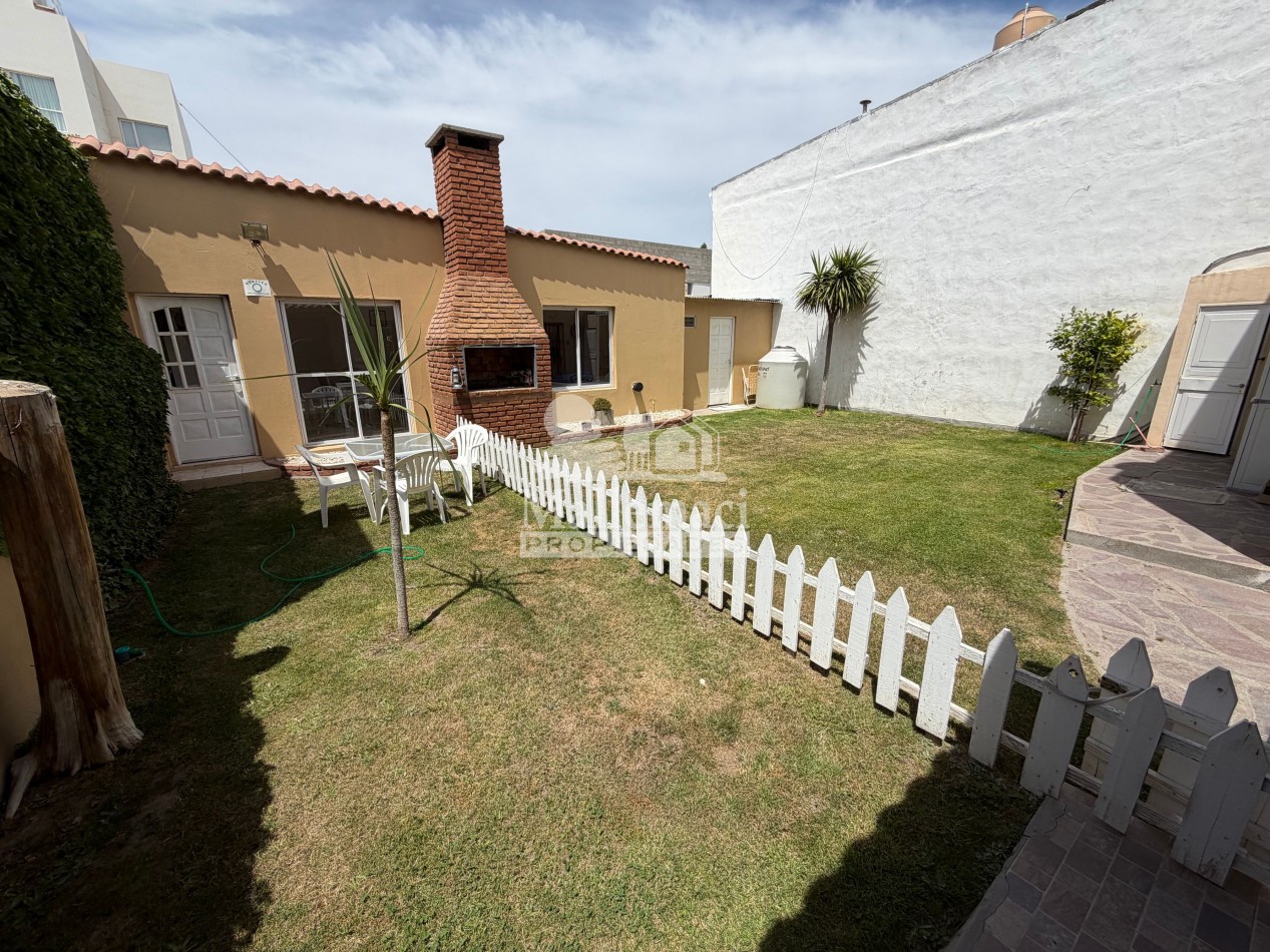 HERMOSA CASA DE 3 DORMITORIOS A METROS DEL MAR