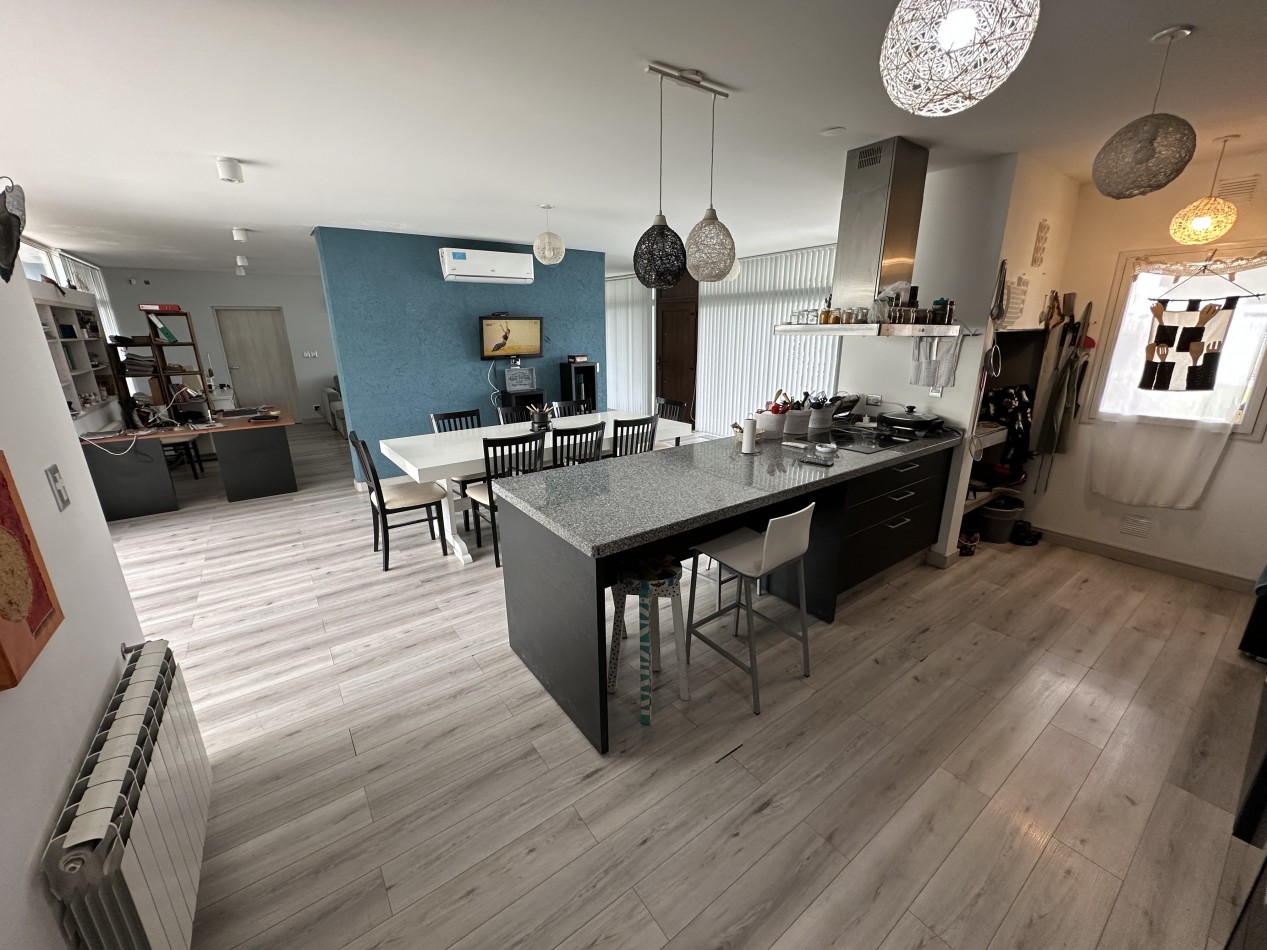 CASA DE 2 HABITACIONES SOBRE LOTE DE 2000 M² EN TRELEW