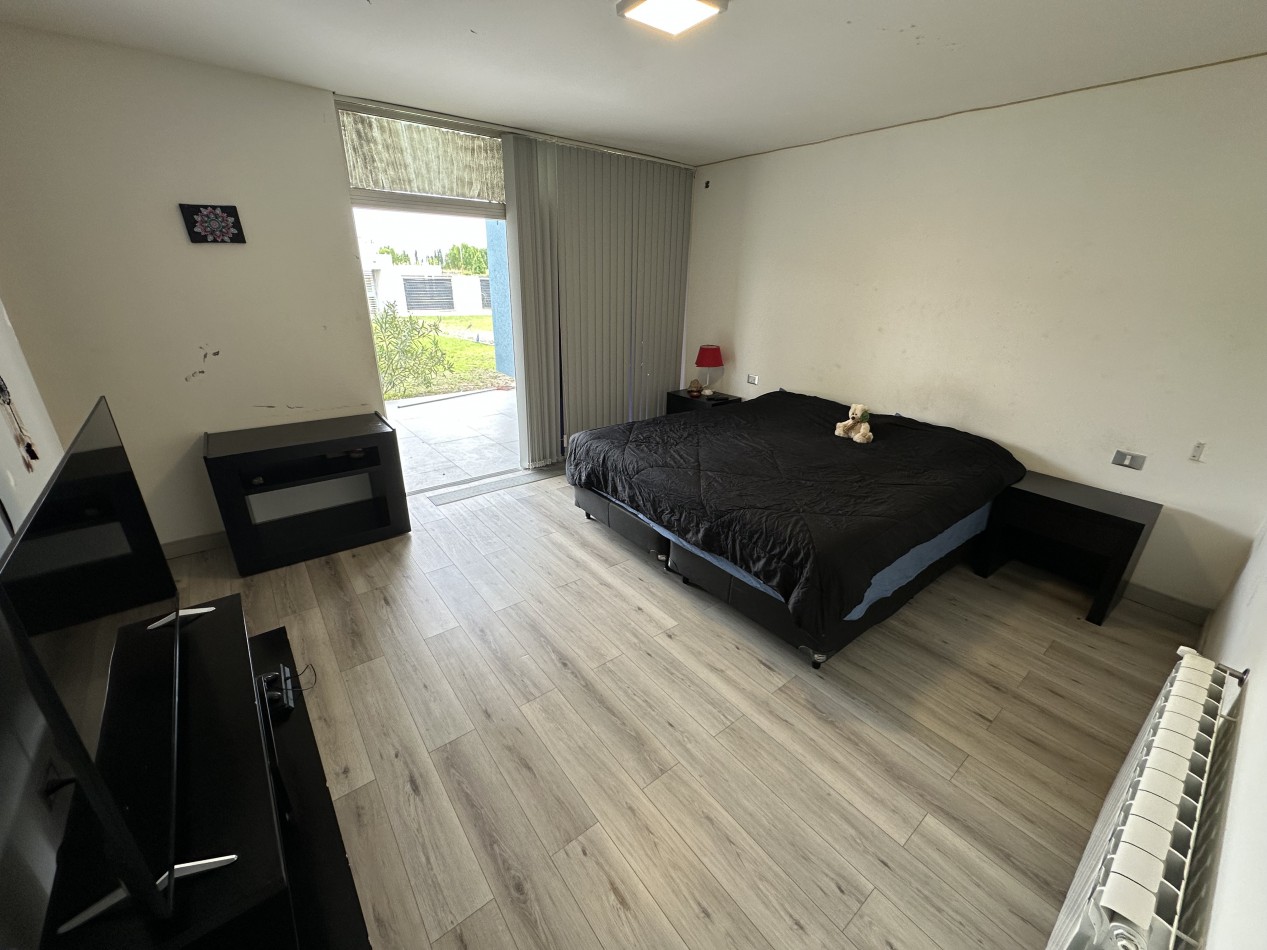 CASA DE 2 HABITACIONES SOBRE LOTE DE 2000 M² EN TRELEW