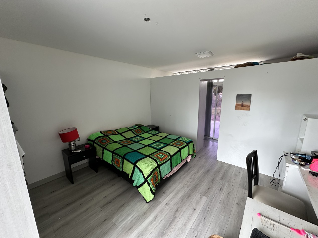 CASA DE 2 HABITACIONES SOBRE LOTE DE 2000 M² EN TRELEW