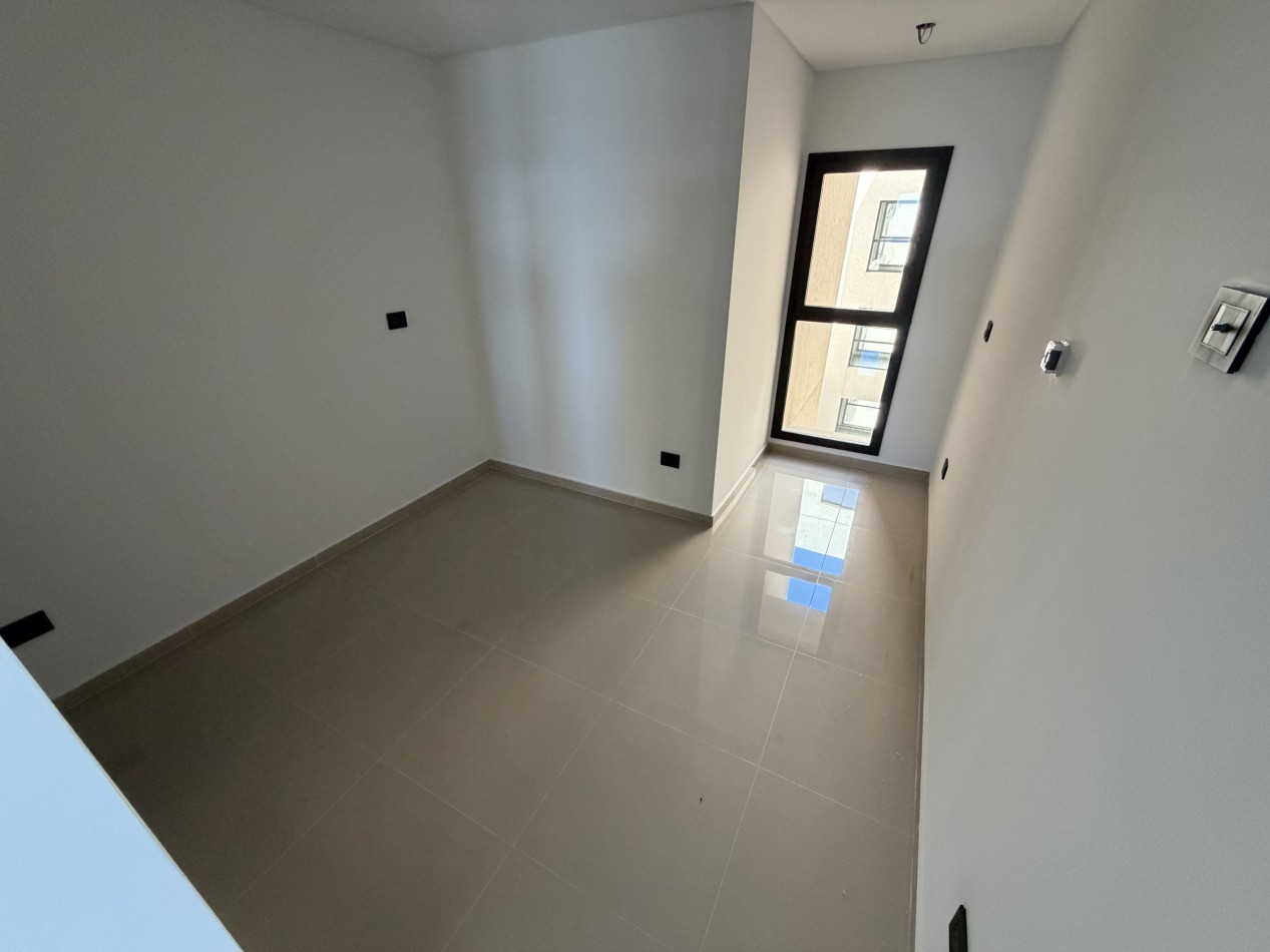 DEPTO 3 DORMITORIOS FRENTE AL MAR