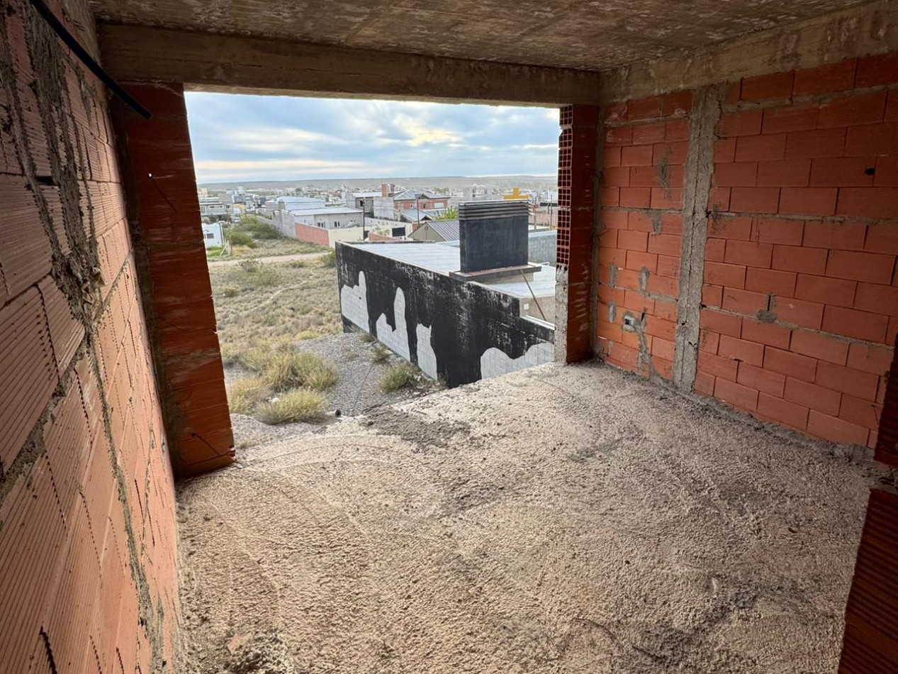 OPORTUNIDAD - CASA DE 3 DORMITORIOS A TERMINAR - SOLANA