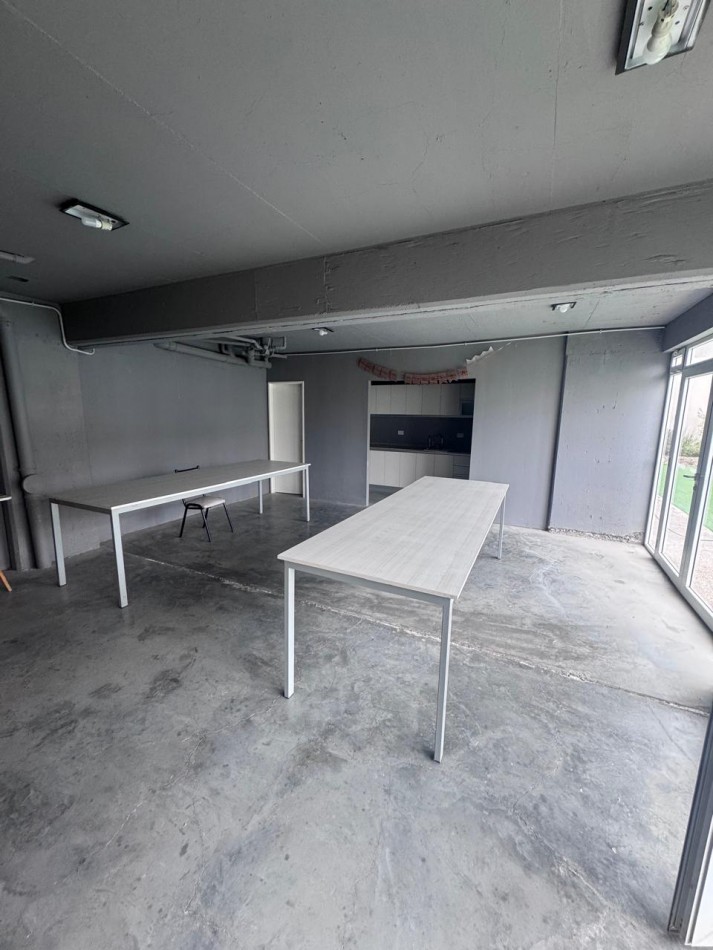 DEPTO 1 DORMITORIO CON COCHERA, QUINCHO Y PISCINA