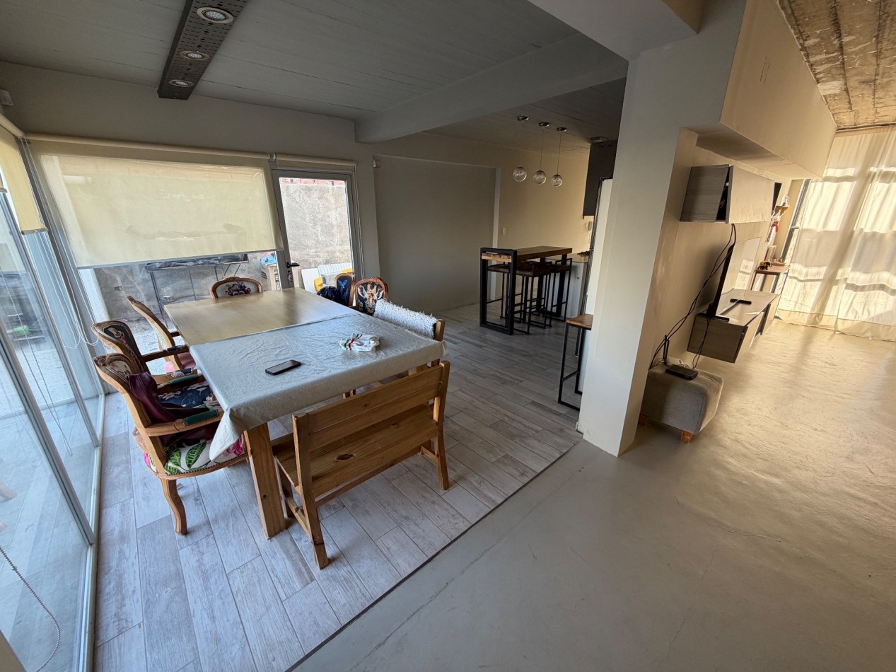 CASA 3 DORMITORIOS CON PILETA EN ZONA SUR 