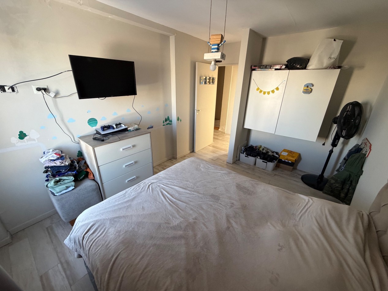 CASA 3 DORMITORIOS CON PILETA EN ZONA SUR 