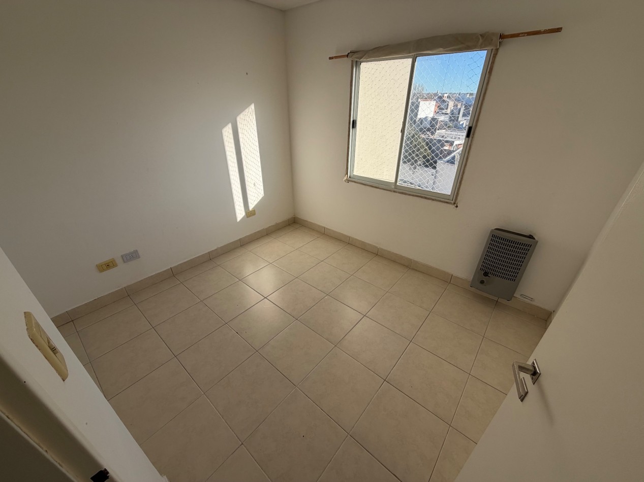 DEPARTAMENTO 2 DORMITORIOS CON COCHERA EN ZONA SUR 