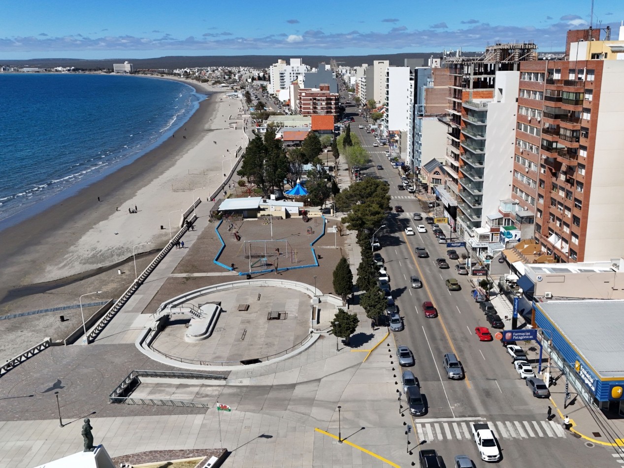 MONOAMBIENTE FRENTE AL MAR EN PLENO CENTRO