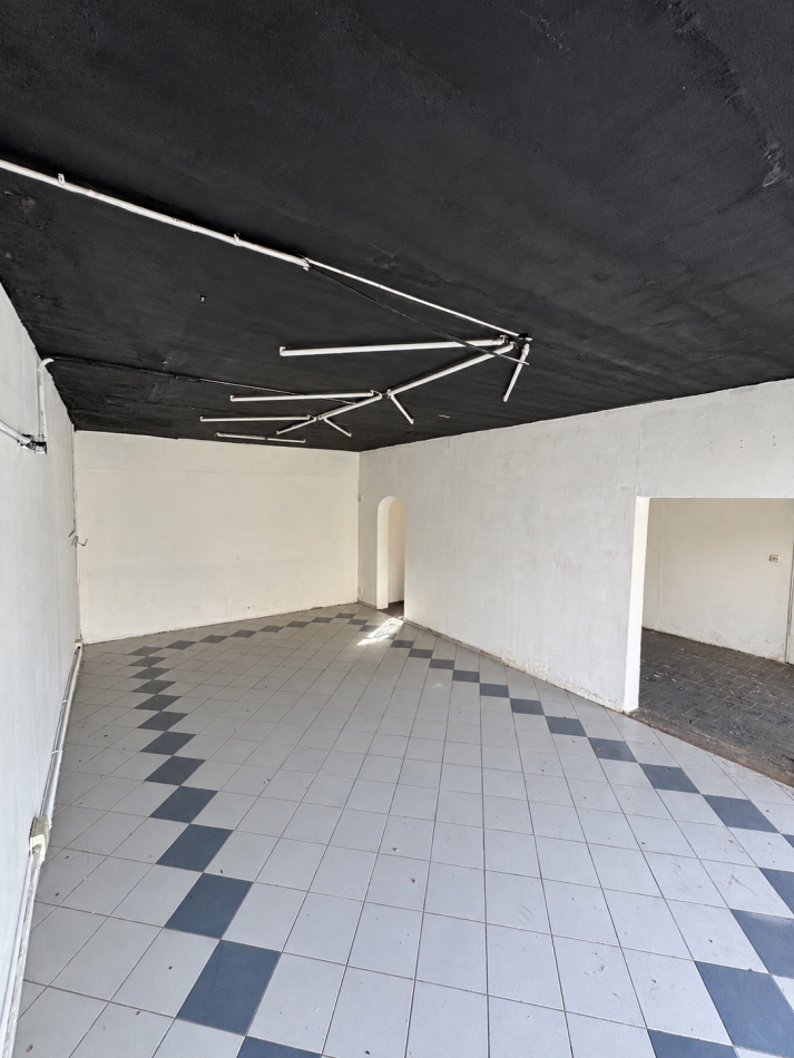 LOCAL CENTRICO 56M2