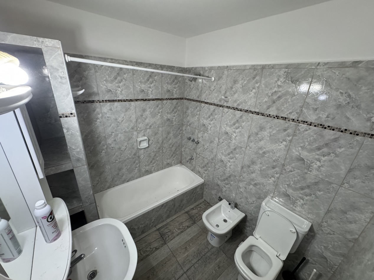 DUPLEX 2 DORMITORIOS CON PATIO