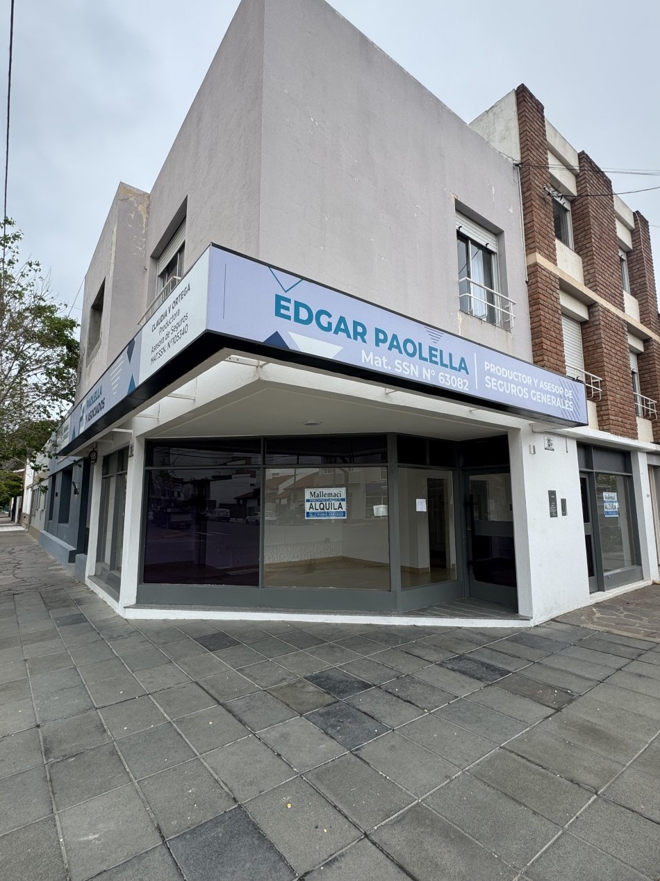 LOCAL EN PLENO CENTRO