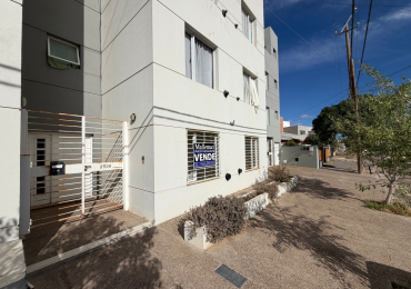 DEPTO 1 DORMITORIO CON PATIO EN BARRIO SUR 