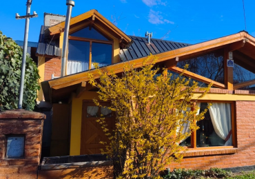 CASA 3/4 DORMITORIOS EN ESQUEL 