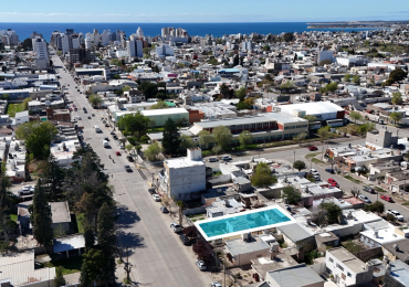 TERRENO 10X25 SOBRE AV. GALES