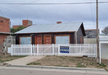 Oficina tipo cabaña en Av. Tierra del Fuego